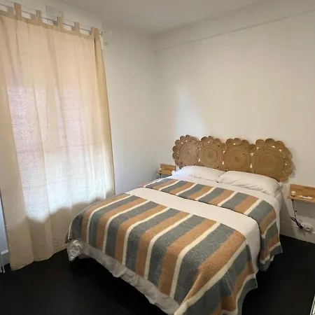 Ht Miribilla Turisticas Con Banos Compartidos Sin Ascensor بلباو