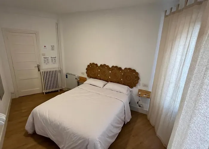 Ht Miribilla Turisticas Con Banos Compartidos Sin Ascensor بلباو