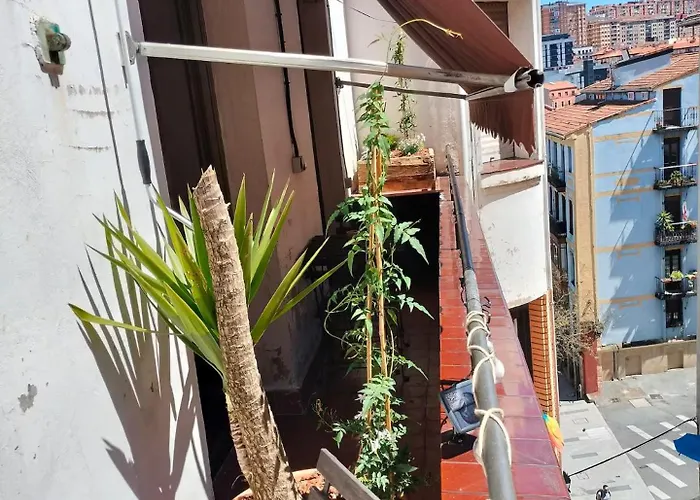 Ht Miribilla Turisticas Con Banos Compartidos Sin Ascensor Rum i privatbostad Bilbao