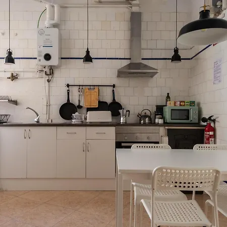 Ht Miribilla Turisticas Con Banos Compartidos Sin Ascensor ホームステイ