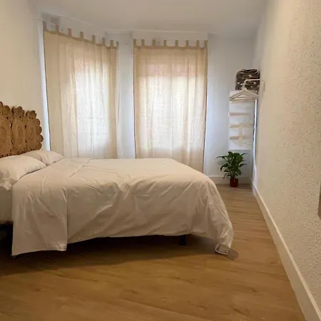 Ht Miribilla Turisticas Con Banos Compartidos Sin Ascensor Rum i privatbostad Bilbao