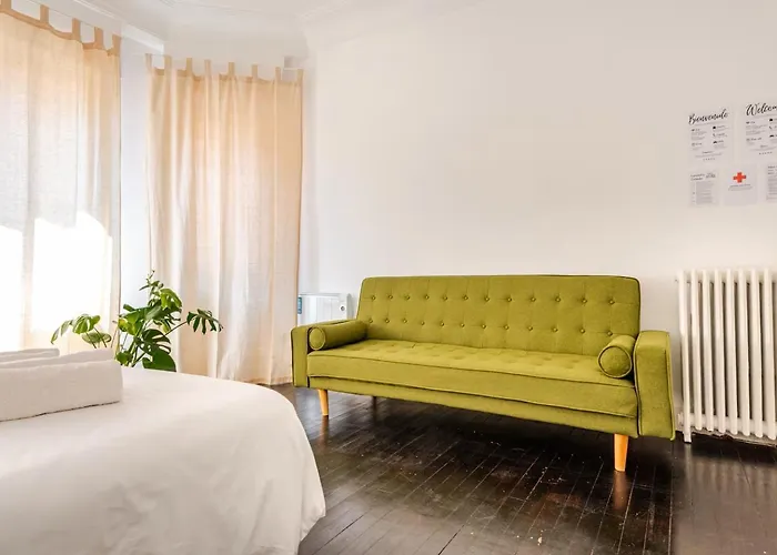 Ht Miribilla Turisticas Con Banos Compartidos Sin Ascensor ビルバオ