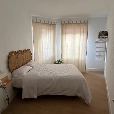 Ht Miribilla Turisticas Con Banos Compartidos Sin Ascensor * Більбао