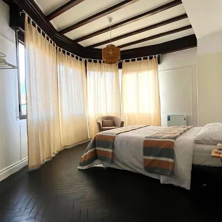 Проживання в сім'ї Ht Miribilla Turisticas Con Banos Compartidos Sin Ascensor