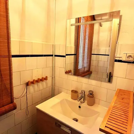 Ht Miribilla Turisticas Con Banos Compartidos Sin Ascensor Проживання в сім'ї Більбао